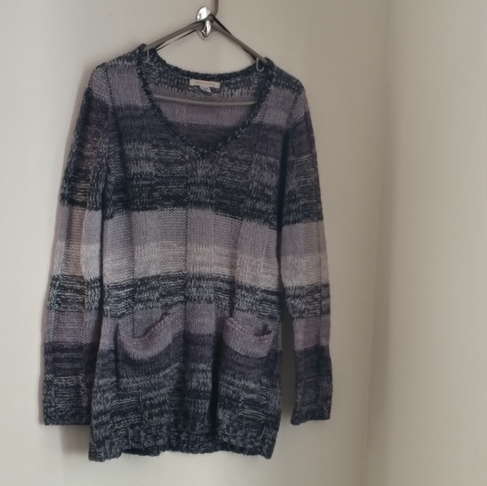 Canyon River Blues Gray V-Neck Sweater Layering Cozy Academia Casual